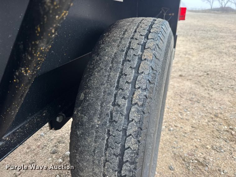 image for item ET1649 2015 Crustbuster Speed King Inc. 160 R 90888900 seed tender