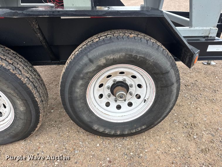 image for item ET1649 2015 Crustbuster Speed King Inc. 160 R 90888900 seed tender