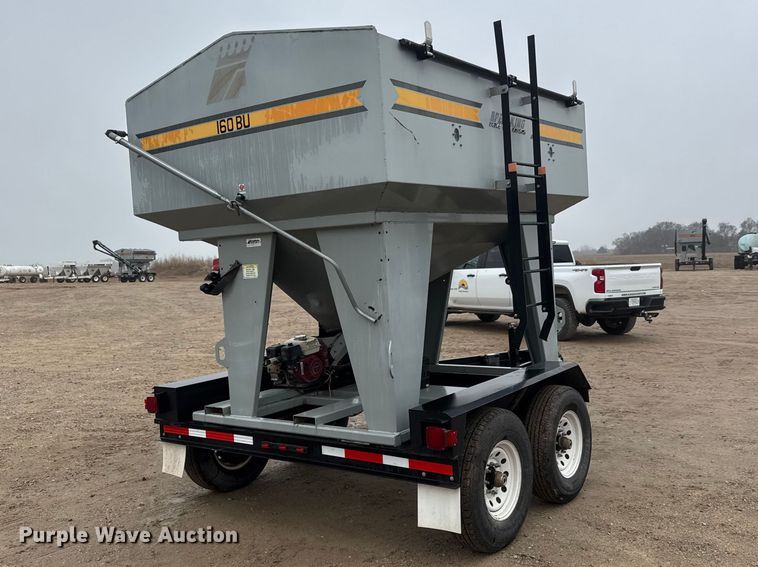 image for item ET1650 2012 Crustbuster Speed King Inc. 160 G 90909300 seed tender