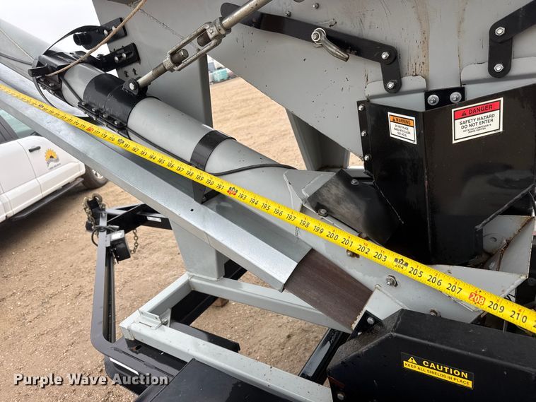 image for item ET1650 2012 Crustbuster Speed King Inc. 160 G 90909300 seed tender