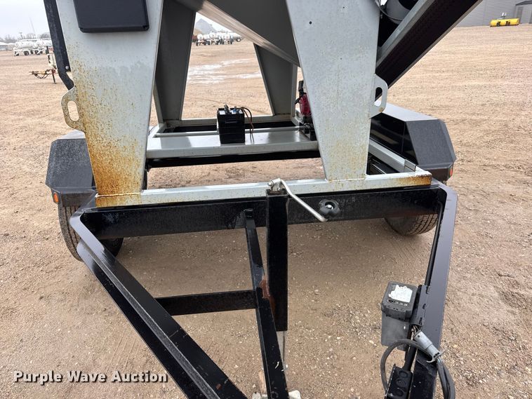 image for item ET1650 2012 Crustbuster Speed King Inc. 160 G 90909300 seed tender