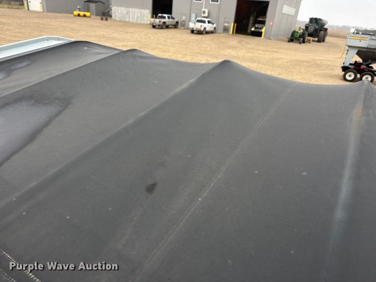 image for item ET1650 2012 Crustbuster Speed King Inc. 160 G 90909300 seed tender