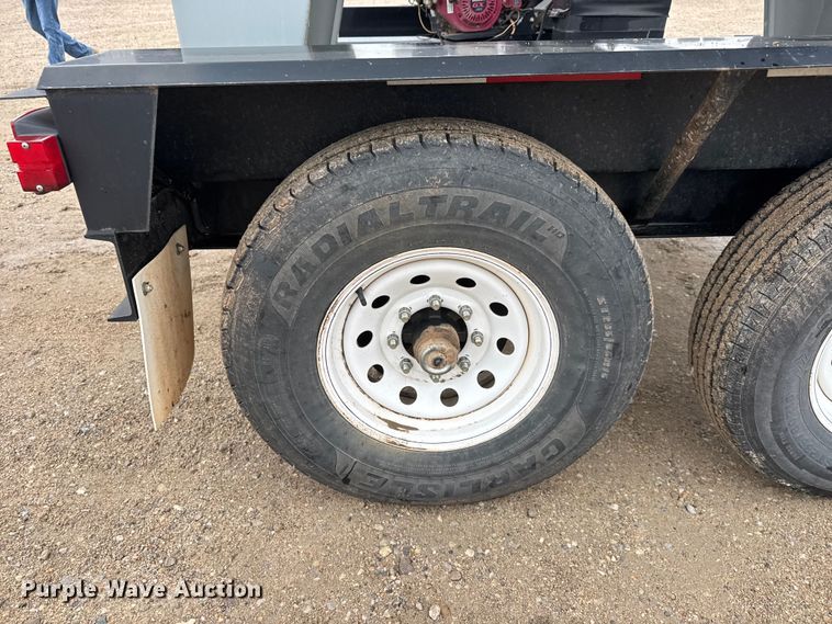 image for item ET1650 2012 Crustbuster Speed King Inc. 160 G 90909300 seed tender