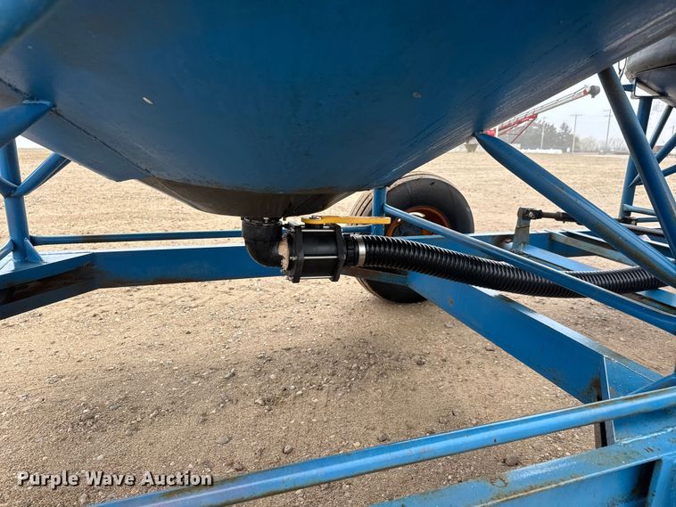 image for item ET1651 Tip tank fertilizer trailer