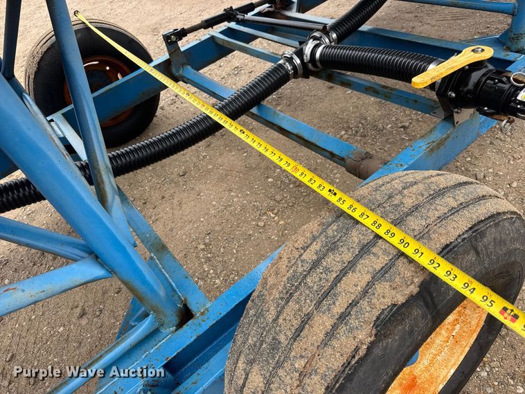 image for item ET1651 Tip tank fertilizer trailer