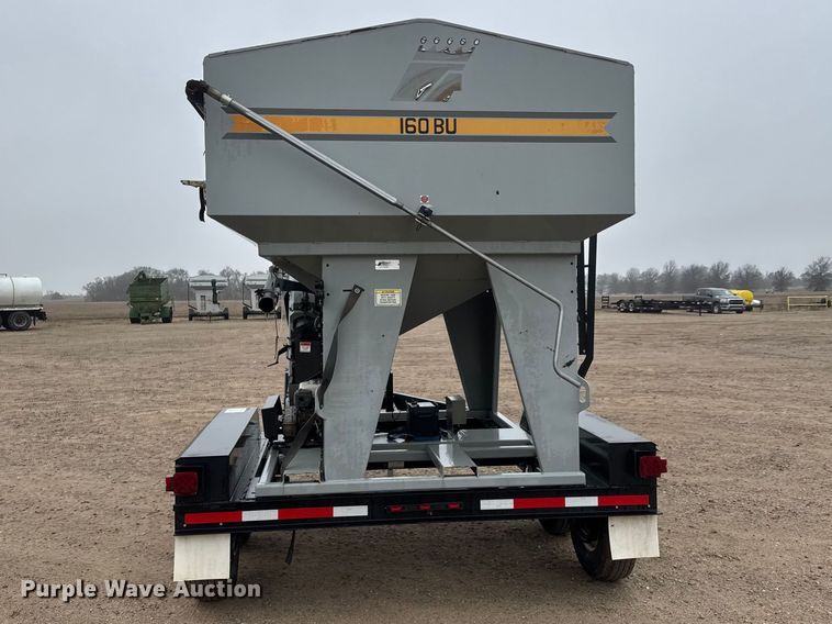 image for item ET1652 2015 Crustbuster Speed King Inc. 160 PT 90882100 seed tender