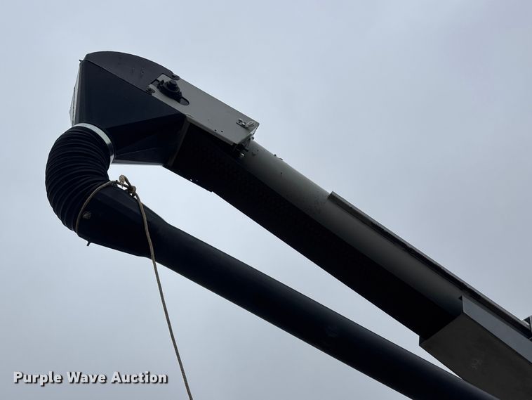 image for item ET1652 2015 Crustbuster Speed King Inc. 160 PT 90882100 seed tender