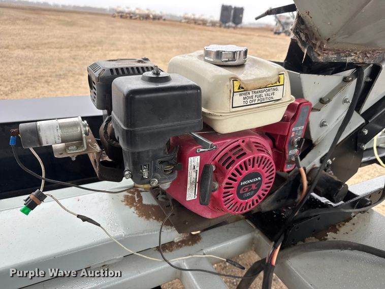 image for item ET1652 2015 Crustbuster Speed King Inc. 160 PT 90882100 seed tender