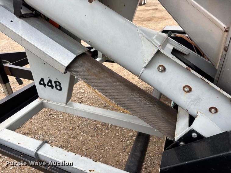 image for item ET1654 2013 Crustbuster Speed King Inc. Tote G R 90907700 seed tender