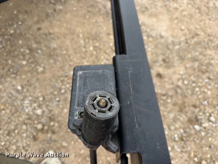 image for item ET1654 2013 Crustbuster Speed King Inc. Tote G R 90907700 seed tender