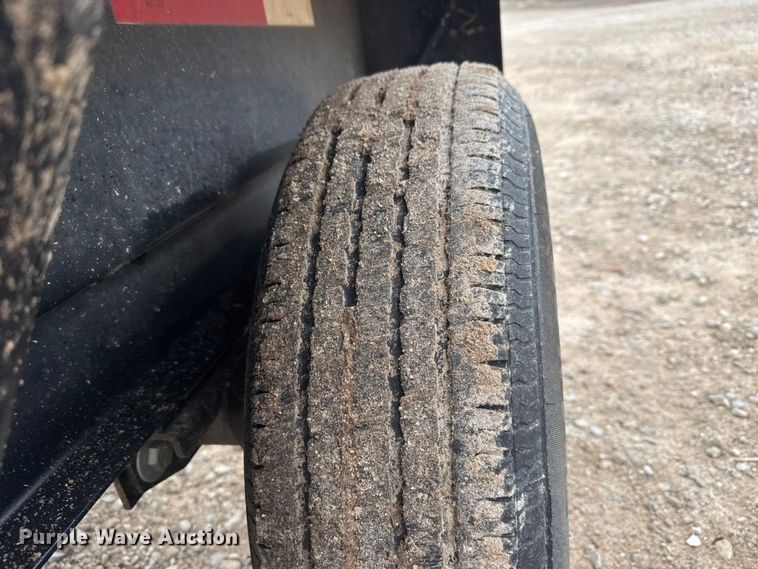 image for item ET1654 2013 Crustbuster Speed King Inc. Tote G R 90907700 seed tender