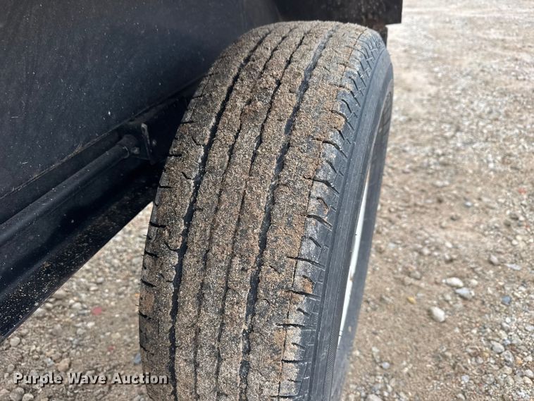 image for item ET1654 2013 Crustbuster Speed King Inc. Tote G R 90907700 seed tender