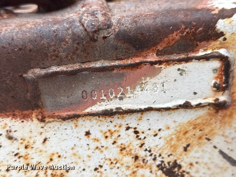 image for item ET1659 Willmar 500 spreader