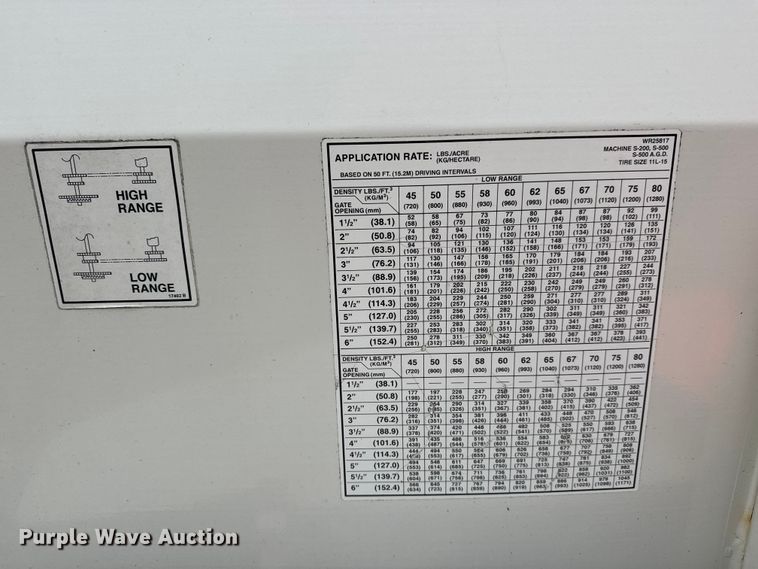 image for item ET1660 Willmar Super 500 spreader