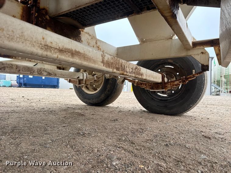 image for item ET1660 Willmar Super 500 spreader