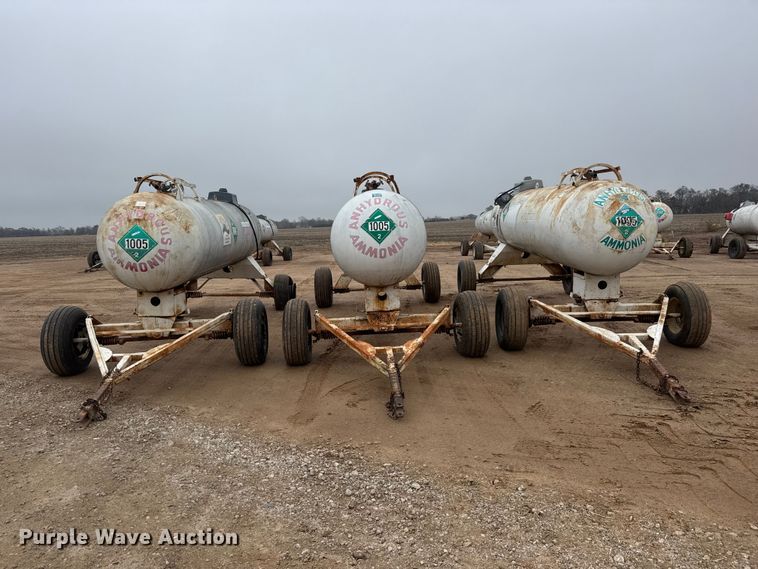 image for item ET1661 (3) NH3 tank trailers