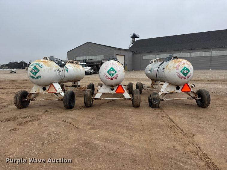 image for item ET1661 (3) NH3 tank trailers