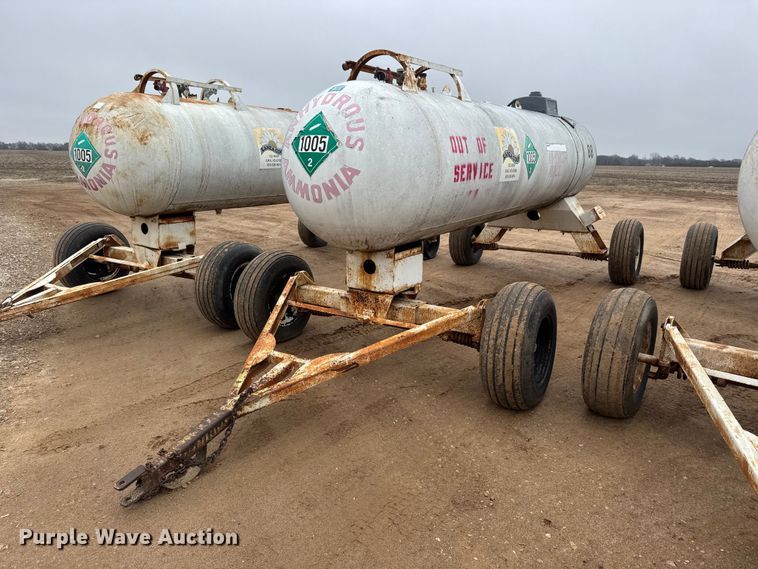 image for item ET1661 (3) NH3 tank trailers