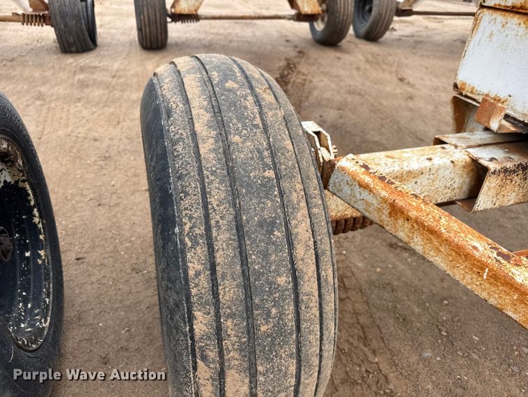 image for item ET1661 (3) NH3 tank trailers