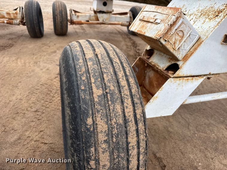 image for item ET1661 (3) NH3 tank trailers