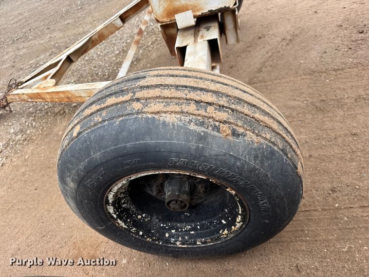 image for item ET1661 (3) NH3 tank trailers