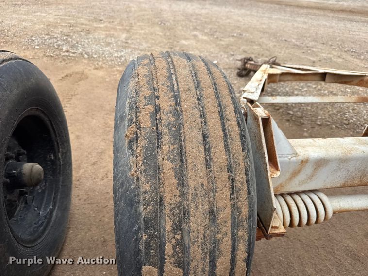 image for item ET1661 (3) NH3 tank trailers