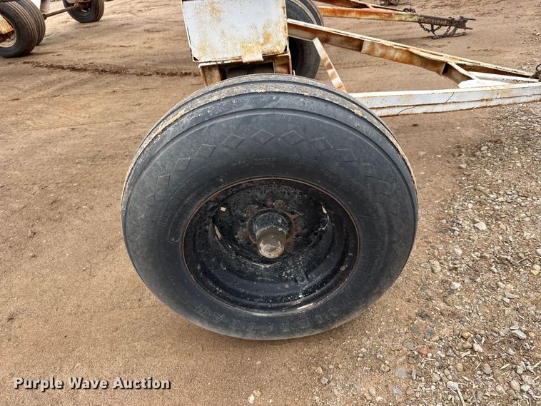 image for item ET1661 (3) NH3 tank trailers