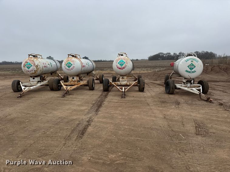 image for item ET1662 (4) NH3 tank trailers