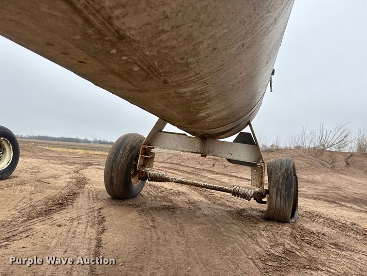 image for item ET1662 (4) NH3 tank trailers