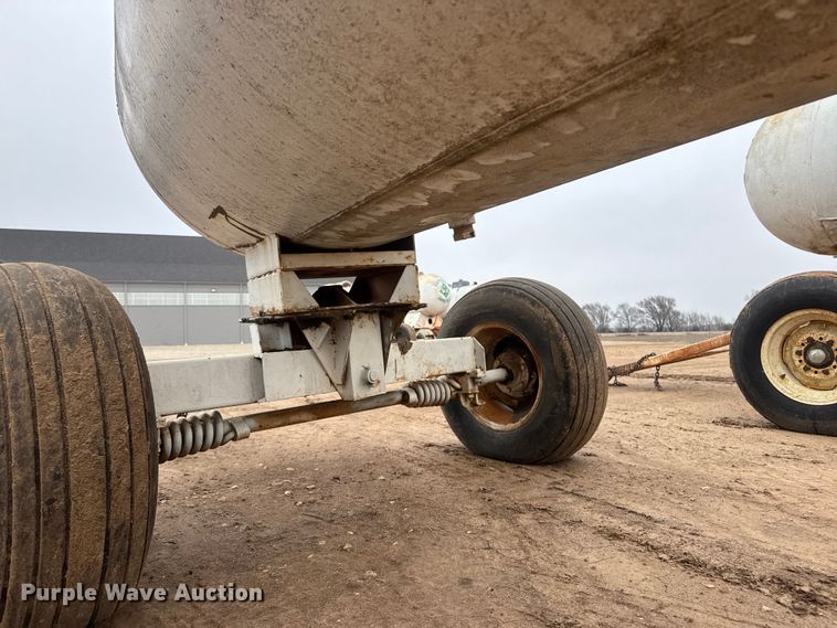 image for item ET1662 (4) NH3 tank trailers