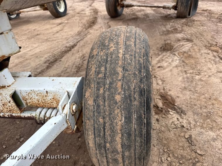 image for item ET1662 (4) NH3 tank trailers