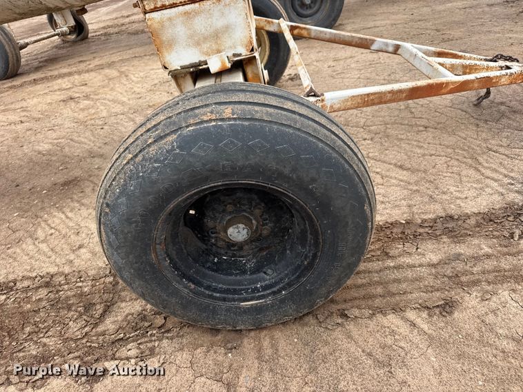 image for item ET1662 (4) NH3 tank trailers