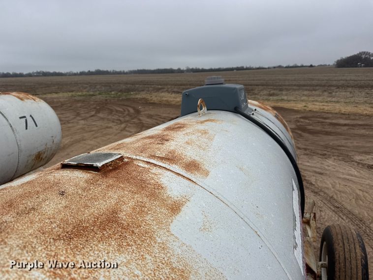 image for item ET1662 (4) NH3 tank trailers