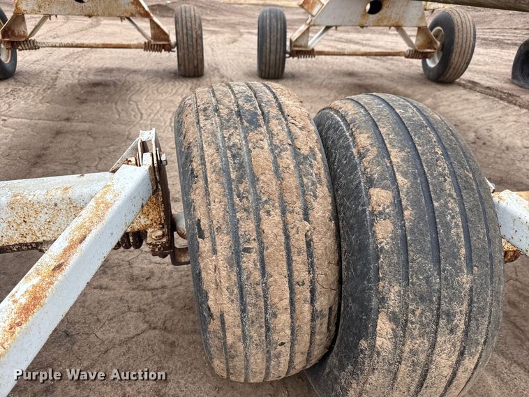 image for item ET1662 (4) NH3 tank trailers