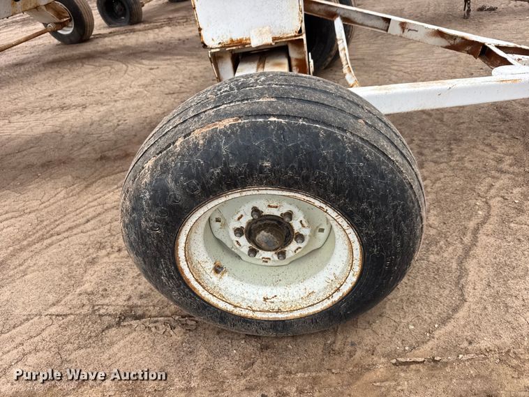 image for item ET1662 (4) NH3 tank trailers