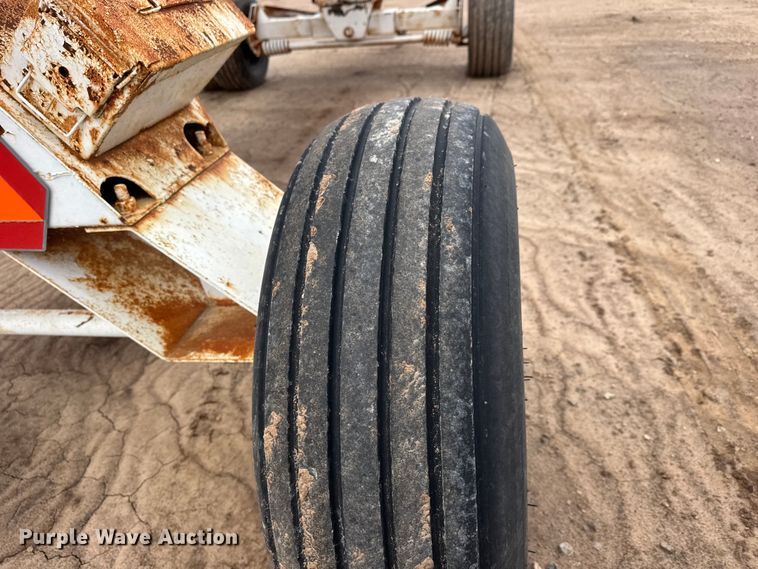 image for item ET1662 (4) NH3 tank trailers