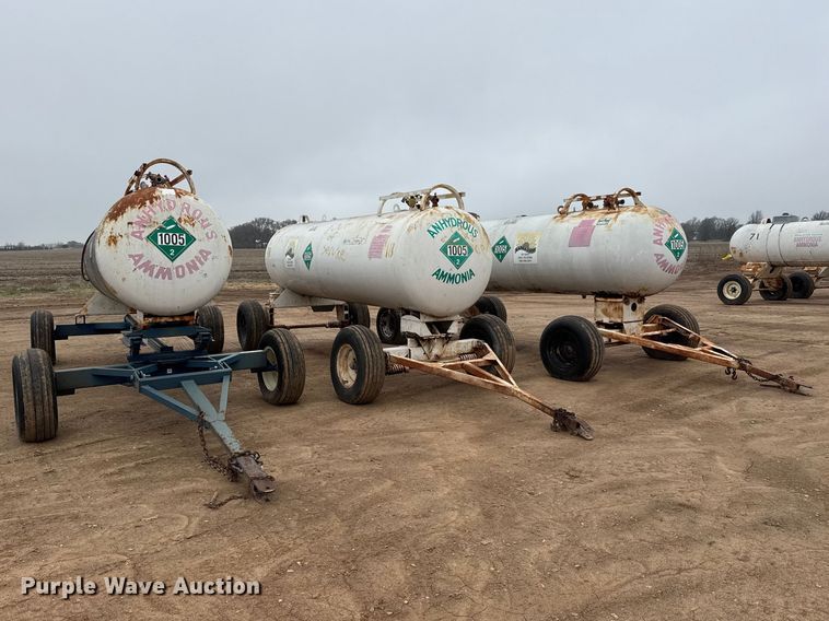 image for item ET1663 (3) NH3 tank trailers