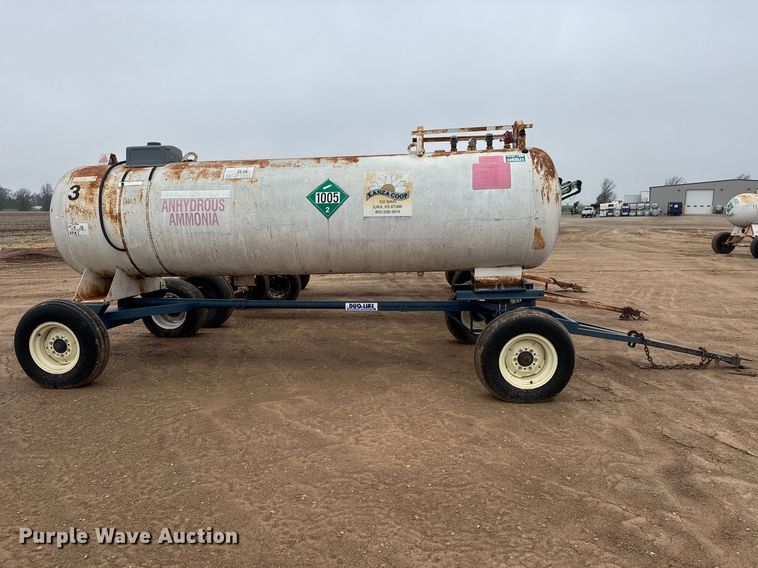 image for item ET1663 (3) NH3 tank trailers