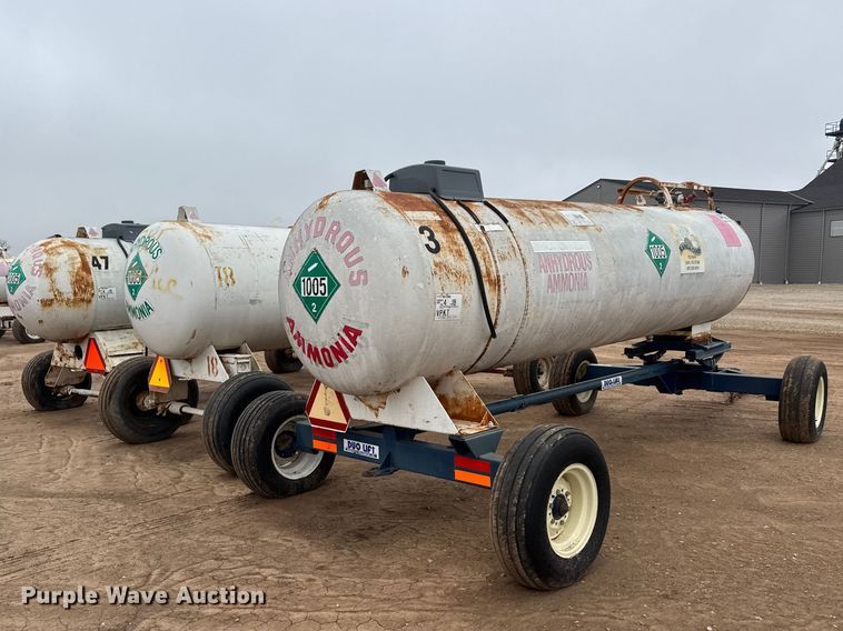 image for item ET1663 (3) NH3 tank trailers