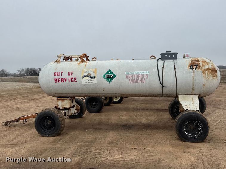 image for item ET1663 (3) NH3 tank trailers