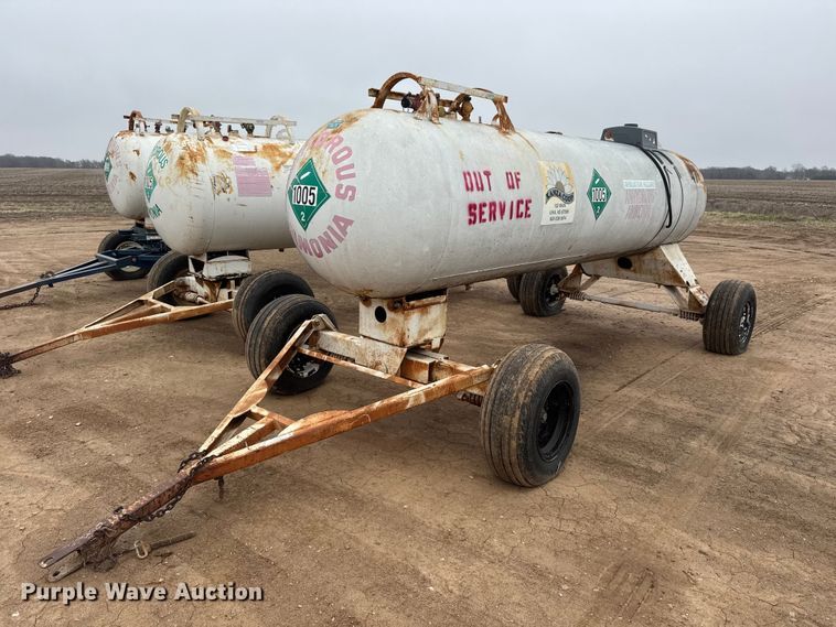 image for item ET1663 (3) NH3 tank trailers