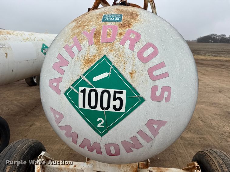 image for item ET1663 (3) NH3 tank trailers