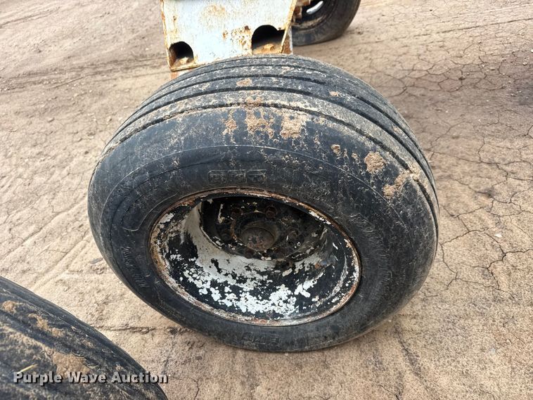 image for item ET1663 (3) NH3 tank trailers