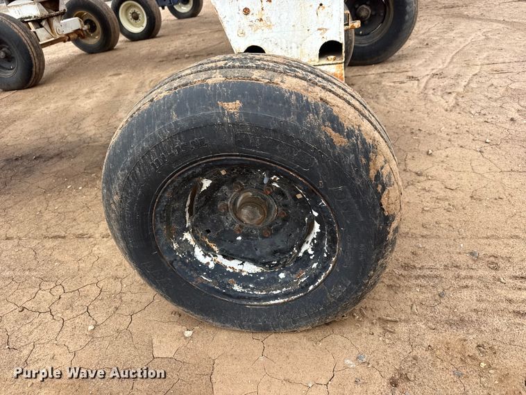 image for item ET1663 (3) NH3 tank trailers