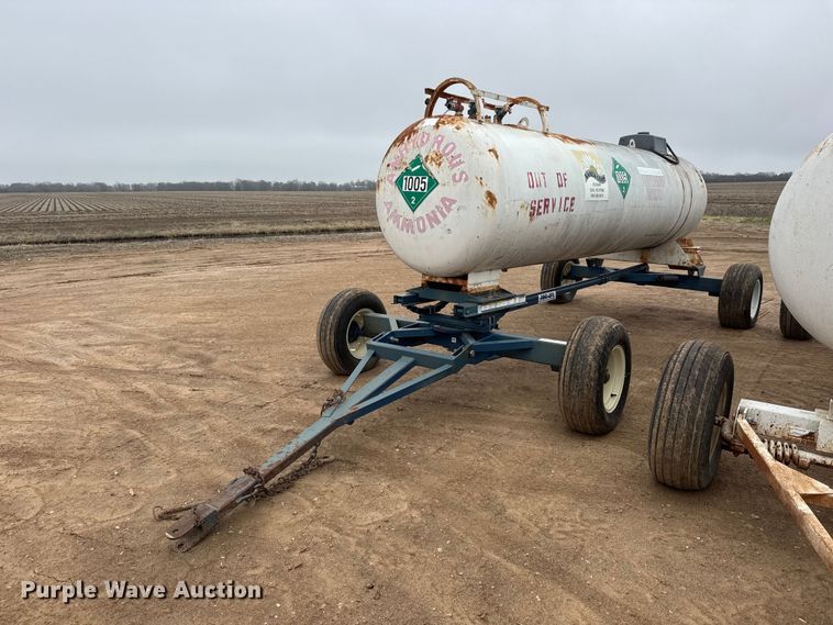 image for item ET1663 (3) NH3 tank trailers