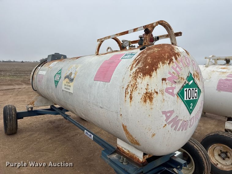 image for item ET1663 (3) NH3 tank trailers