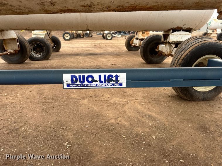 image for item ET1663 (3) NH3 tank trailers