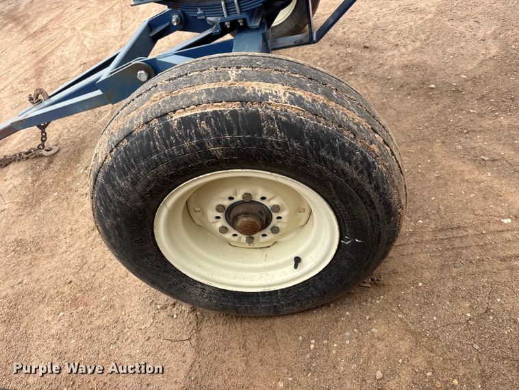 image for item ET1663 (3) NH3 tank trailers