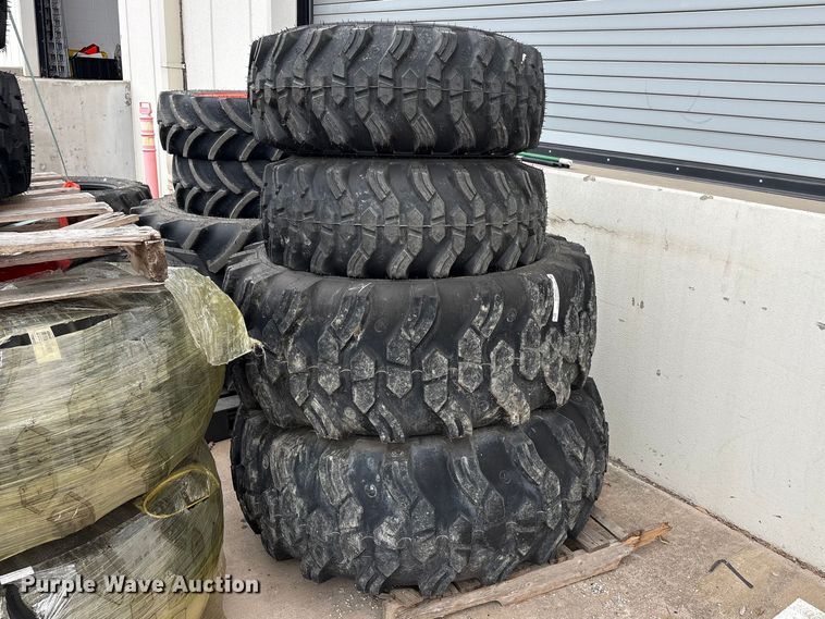 image for item EU0331 Tires and wheels