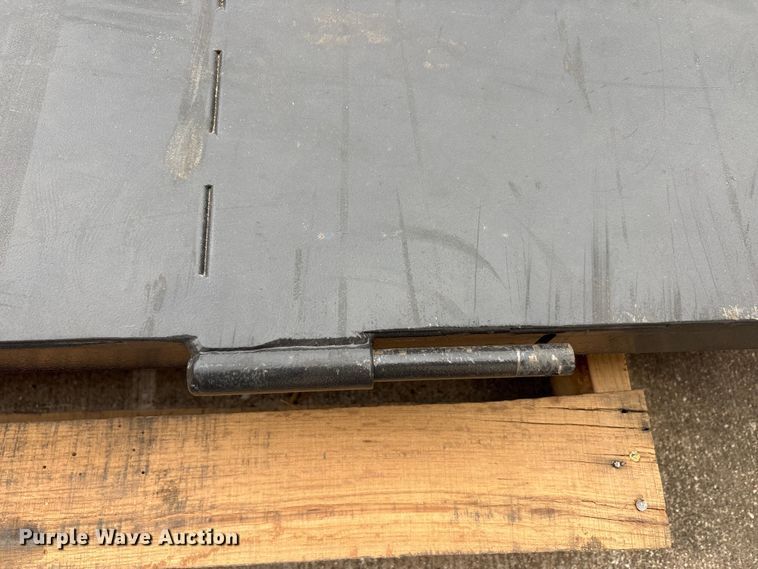 image for item EU0332 Kubota flat bed